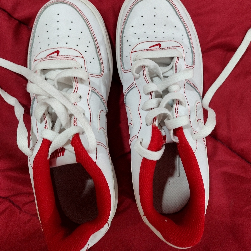 Shoes, Purses - Picture 2 of 13